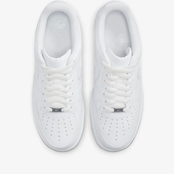 Men’s White Nike Air Force 1 ‘07 - Picture 2 of 3